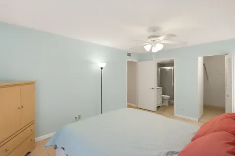 627 Sea Pine Way Greenacres FL 33415