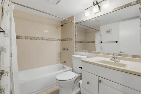 627 Sea Pine Way Greenacres FL 33415