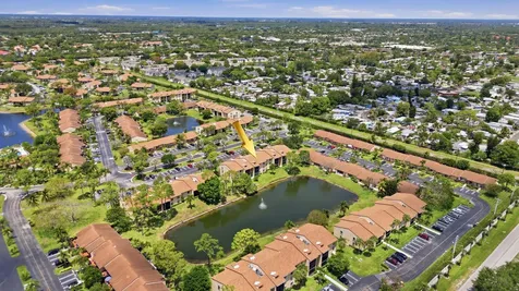 627 Sea Pine Way Greenacres FL 33415