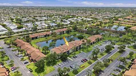 627 Sea Pine Way Greenacres FL 33415