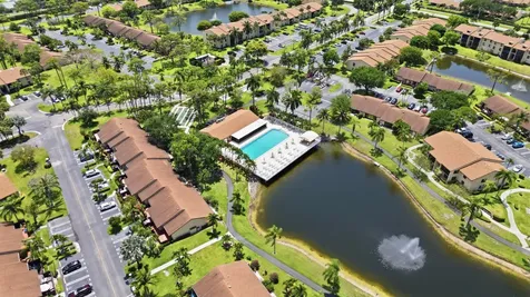 627 Sea Pine Way Greenacres FL 33415
