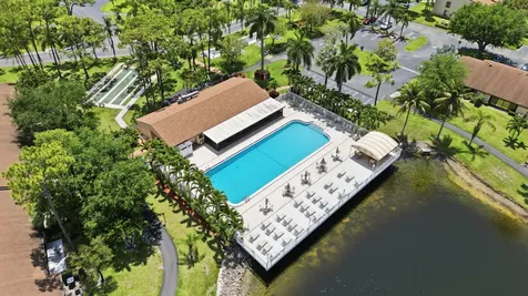 627 Sea Pine Way Greenacres FL 33415