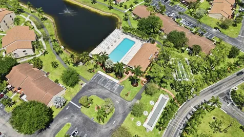 627 Sea Pine Way Greenacres FL 33415