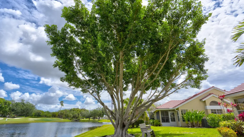 6120 Bear Creek Court Lake Worth FL 33467