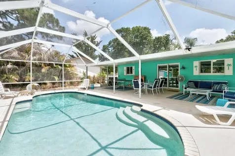 545 21st Avenue Vero Beach FL 32962
