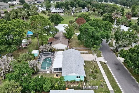 545 21st Avenue Vero Beach FL 32962