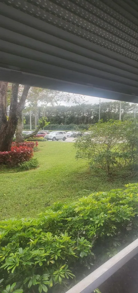 390 Fanshaw J Boca Raton FL 33434