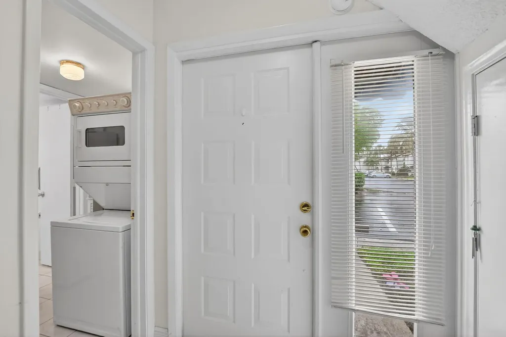 7200 NW 2nd Avenue Boca Raton FL 33487