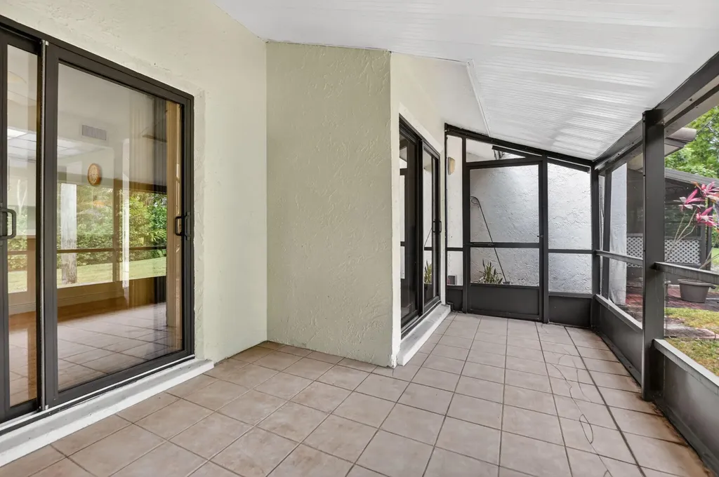 7200 NW 2nd Avenue Boca Raton FL 33487