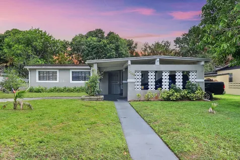 4710 NW 11th Place Lauderhill FL 33313