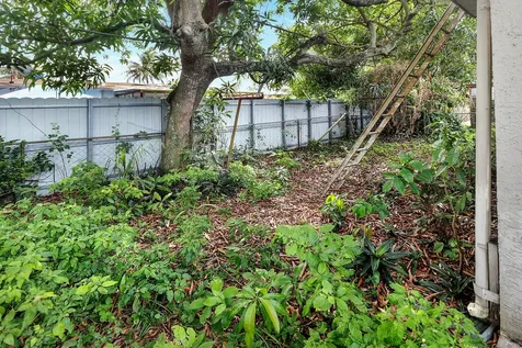 4710 NW 11th Place Lauderhill FL 33313