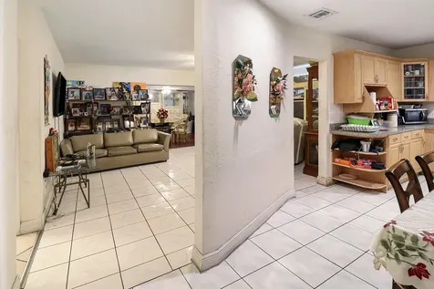 4710 NW 11th Place Lauderhill FL 33313
