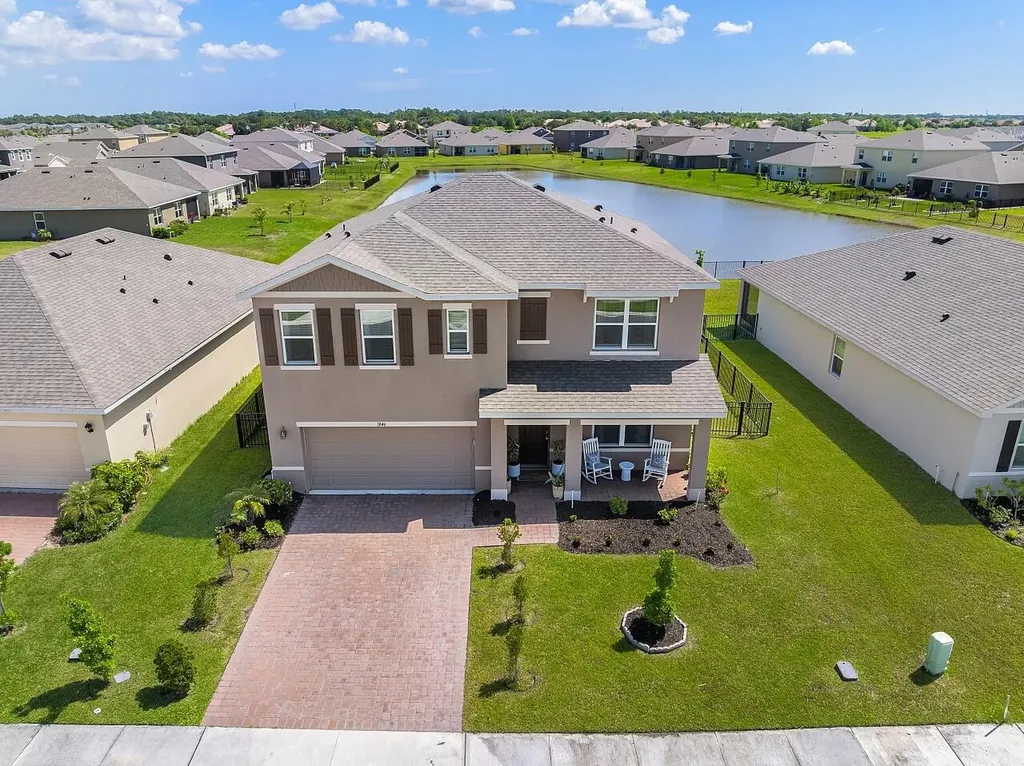 1046 Dugan Circle SE Palm Bay FL 32909