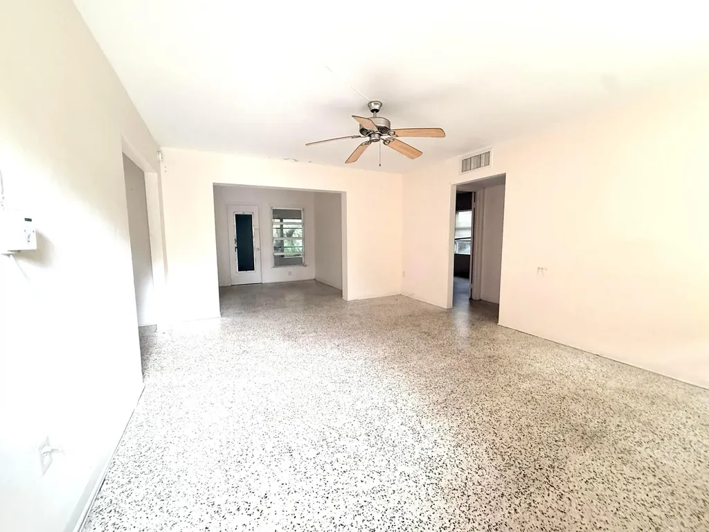 1106 NE 18th Avenue Fort Lauderdale FL 33304