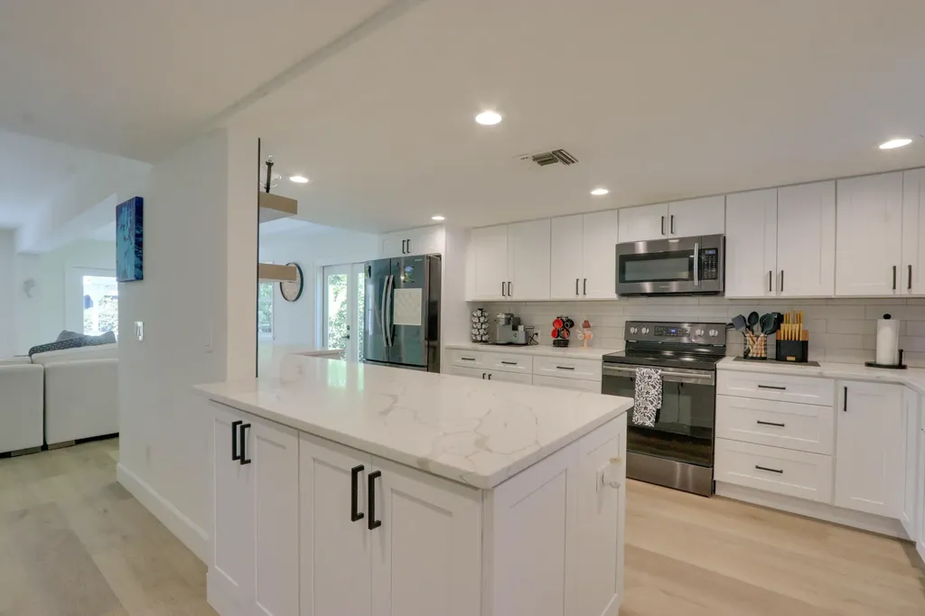 1808 N 17th Avenue Avenue N Lake Worth Beach FL 33460