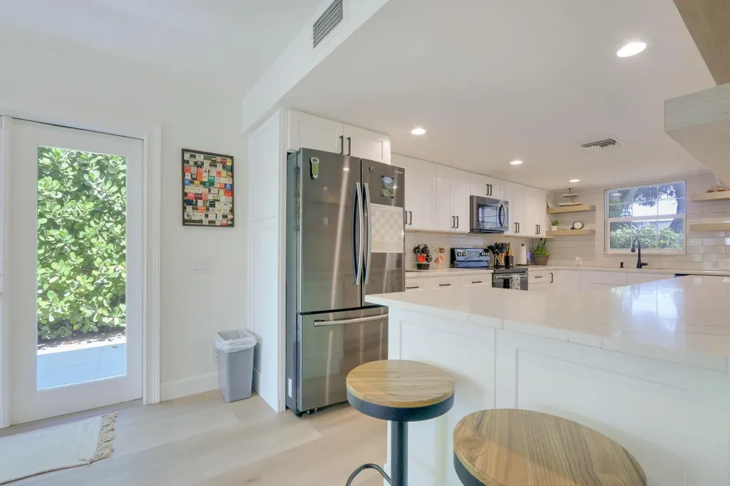 1808 N 17th Avenue Avenue N Lake Worth Beach FL 33460