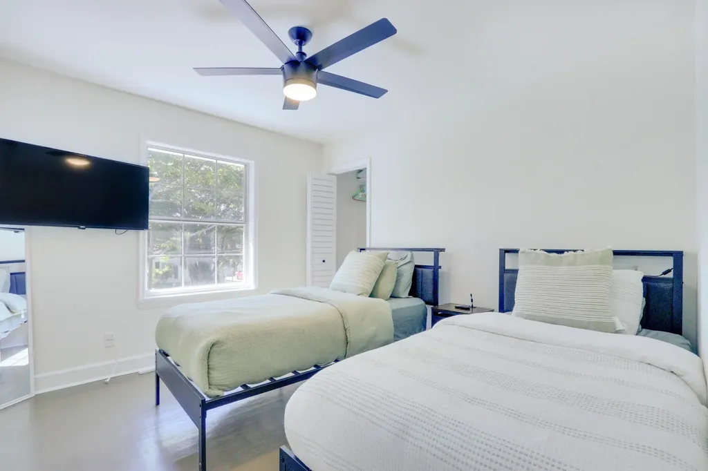 1808 N 17th Avenue Avenue N Lake Worth Beach FL 33460