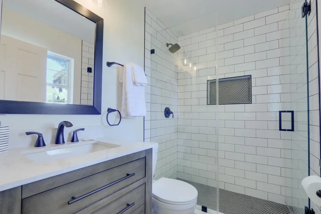 1808 N 17th Avenue Avenue N Lake Worth Beach FL 33460