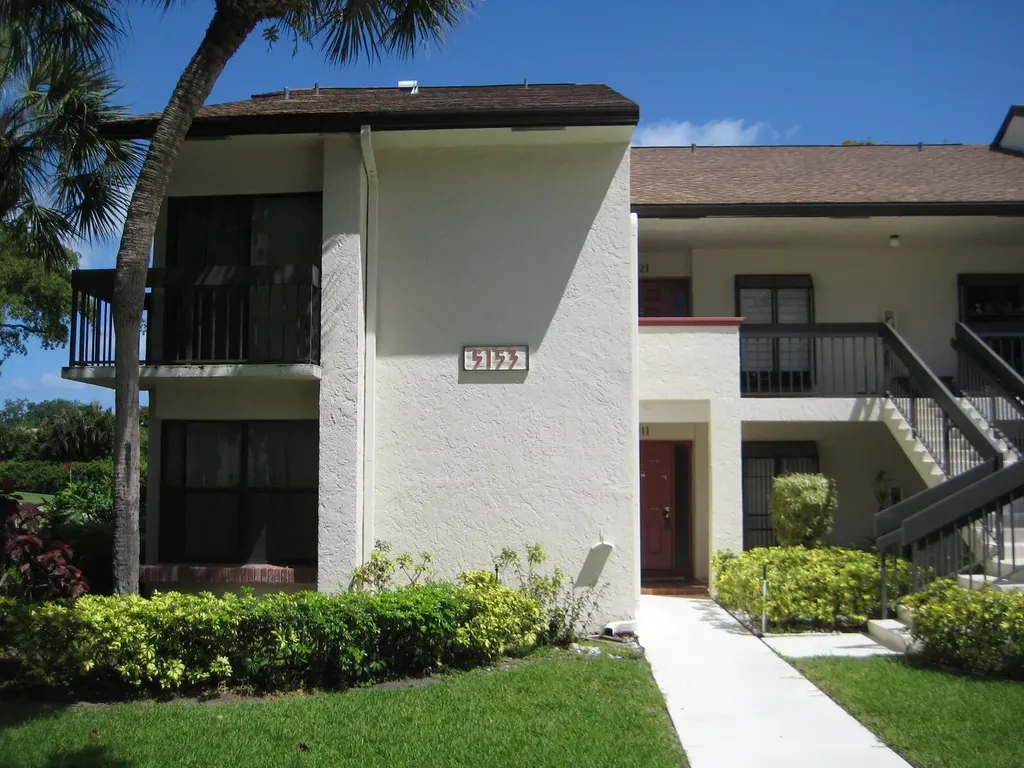 5153 Oak Hill Road Delray Beach FL 33484