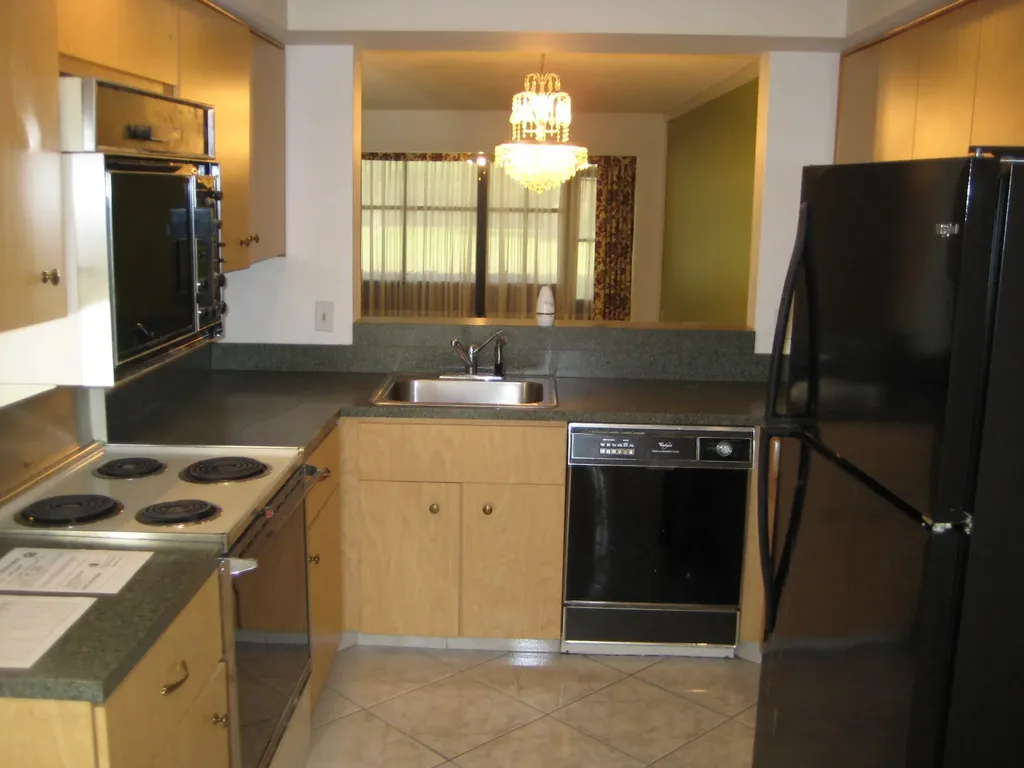 5153 Oak Hill Road Delray Beach FL 33484