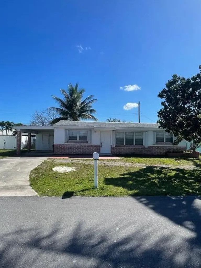 4370 S Mary Circle Palm Beach Gardens FL 33410
