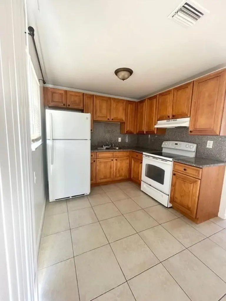 4370 S Mary Circle Palm Beach Gardens FL 33410