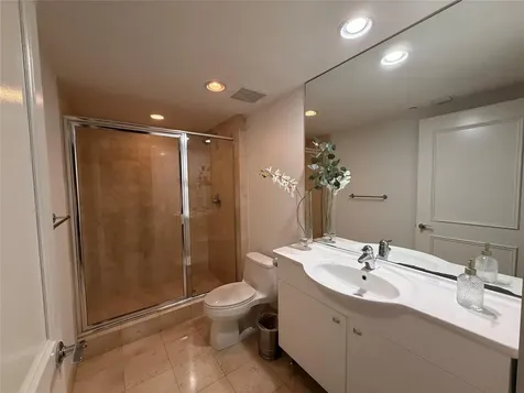 1850 S Ocean Drive Hallandale Beach FL 33009