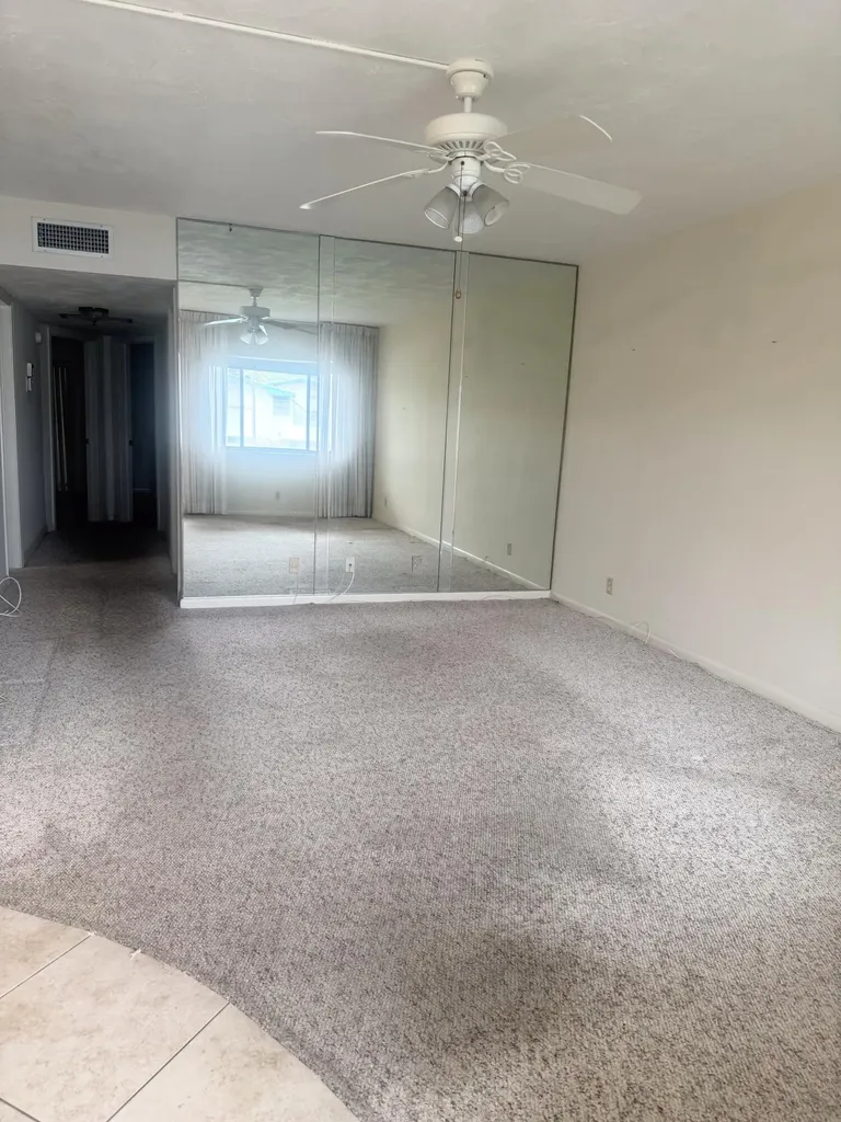 2381 Sunset Avenue Lake Worth Beach FL 33461