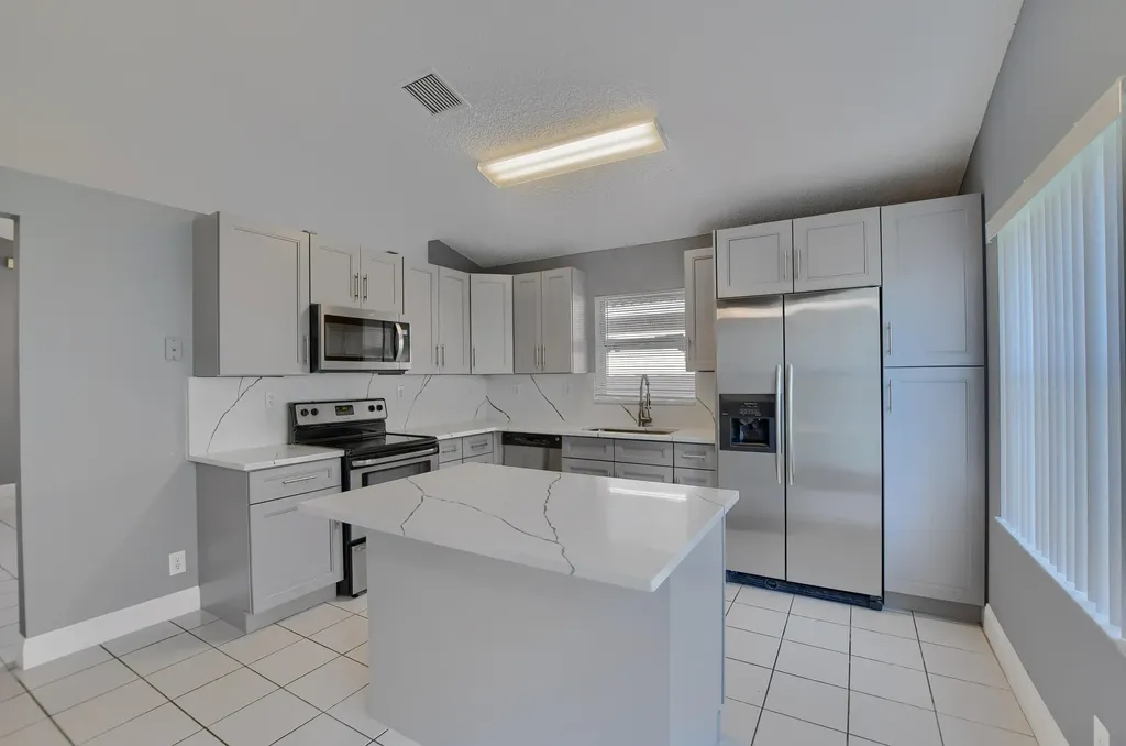 10253 N Serene Meadow Drive Drive N Boca Raton FL 33428