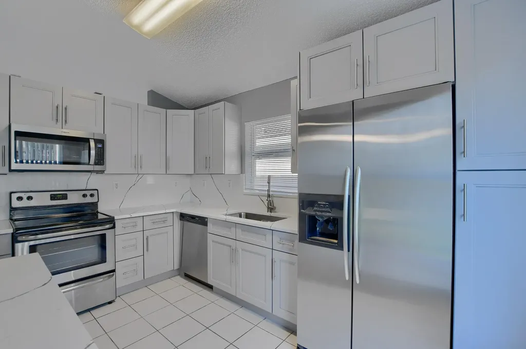 10253 N Serene Meadow Drive Drive N Boca Raton FL 33428