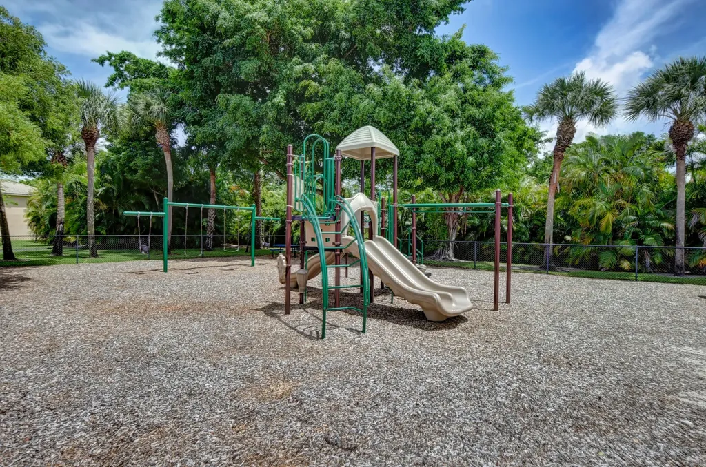 10253 N Serene Meadow Drive Drive N Boca Raton FL 33428