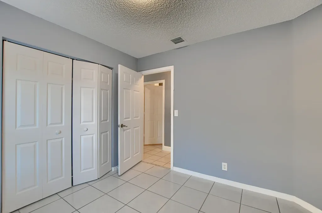 10253 N Serene Meadow Drive Drive N Boca Raton FL 33428