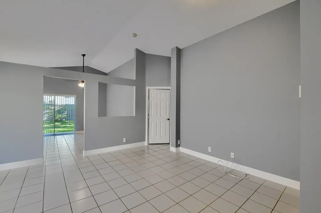 10253 N Serene Meadow Drive Drive N Boca Raton FL 33428