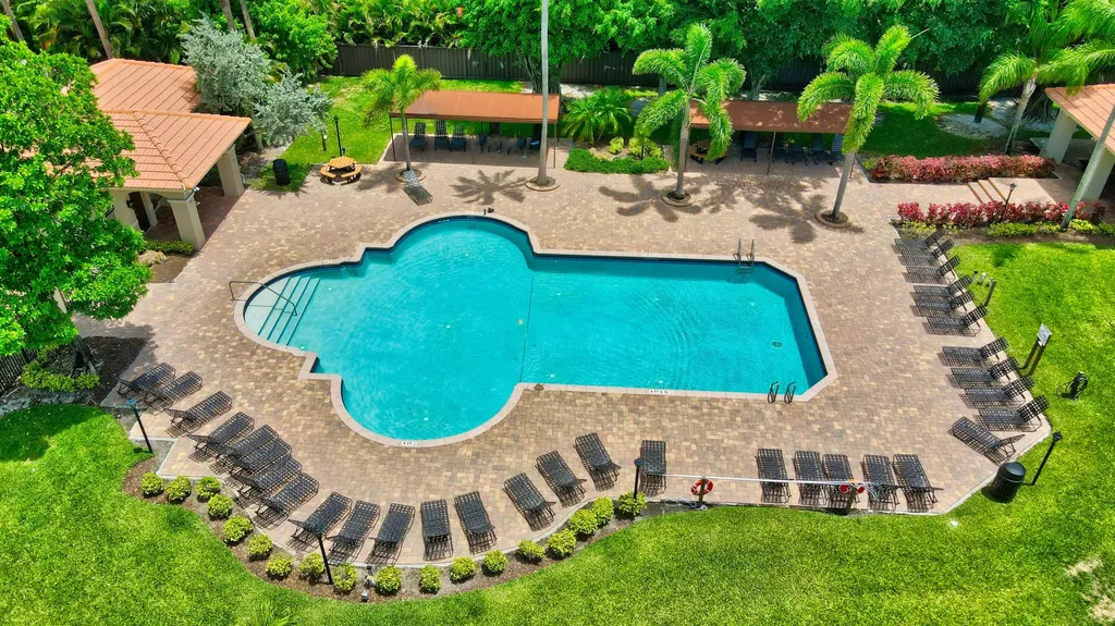 10253 N Serene Meadow Drive Drive N Boca Raton FL 33428