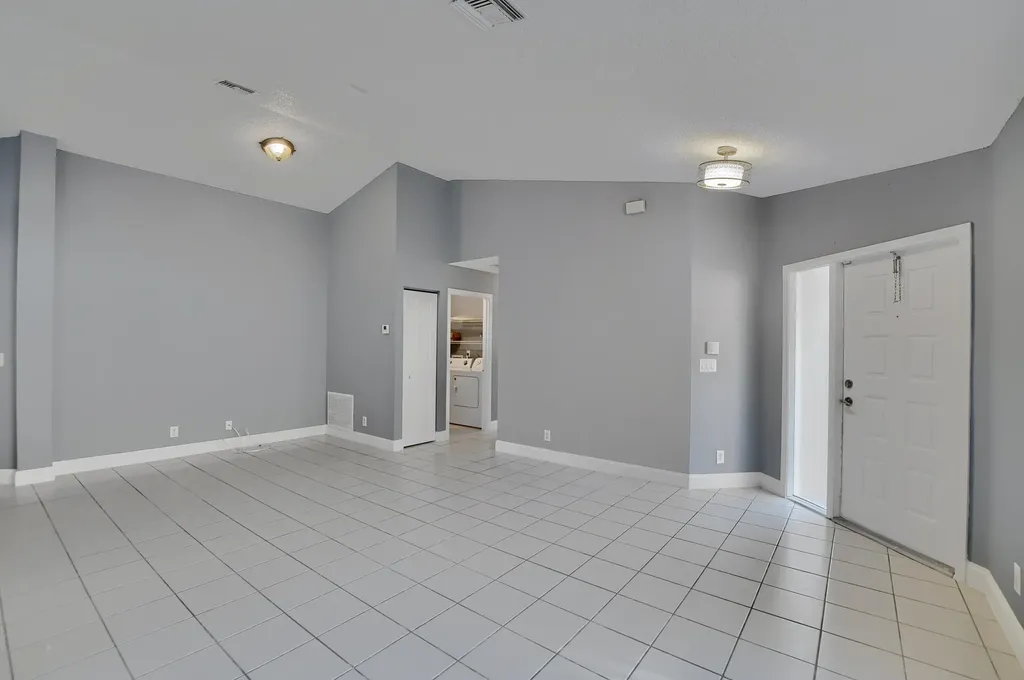 10253 N Serene Meadow Drive Drive N Boca Raton FL 33428