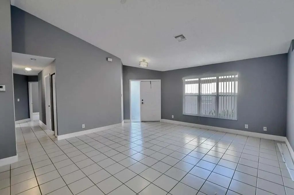10253 N Serene Meadow Drive Drive N Boca Raton FL 33428