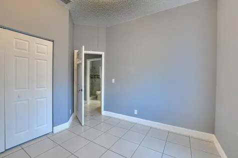 10253 N Serene Meadow Drive Drive N Boca Raton FL 33428