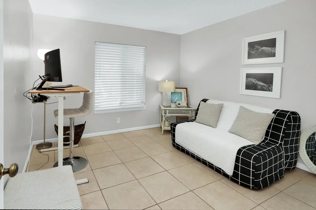 6392 Chasewood Drive Jupiter FL 33458