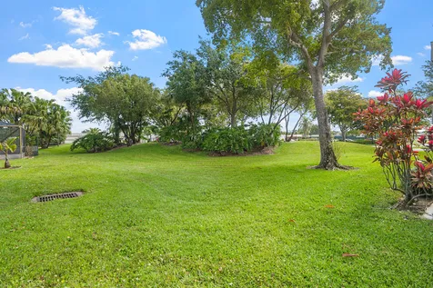 18900 Stewart Circle Boca Raton FL 33496