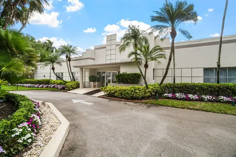 18900 Stewart Circle Boca Raton FL 33496