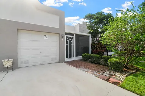 18900 Stewart Circle Boca Raton FL 33496