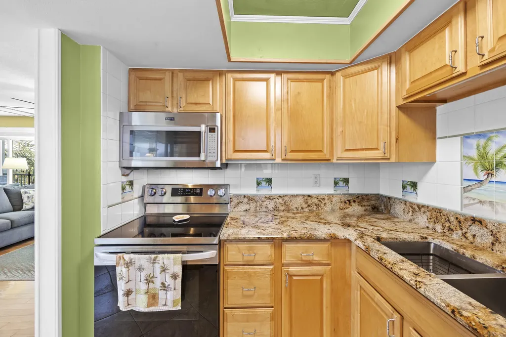 1820 New Palm Way Boynton Beach FL 33435