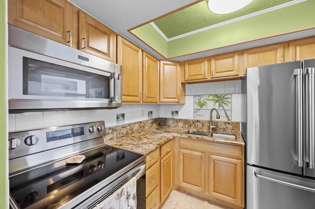 1820 New Palm Way Boynton Beach FL 33435