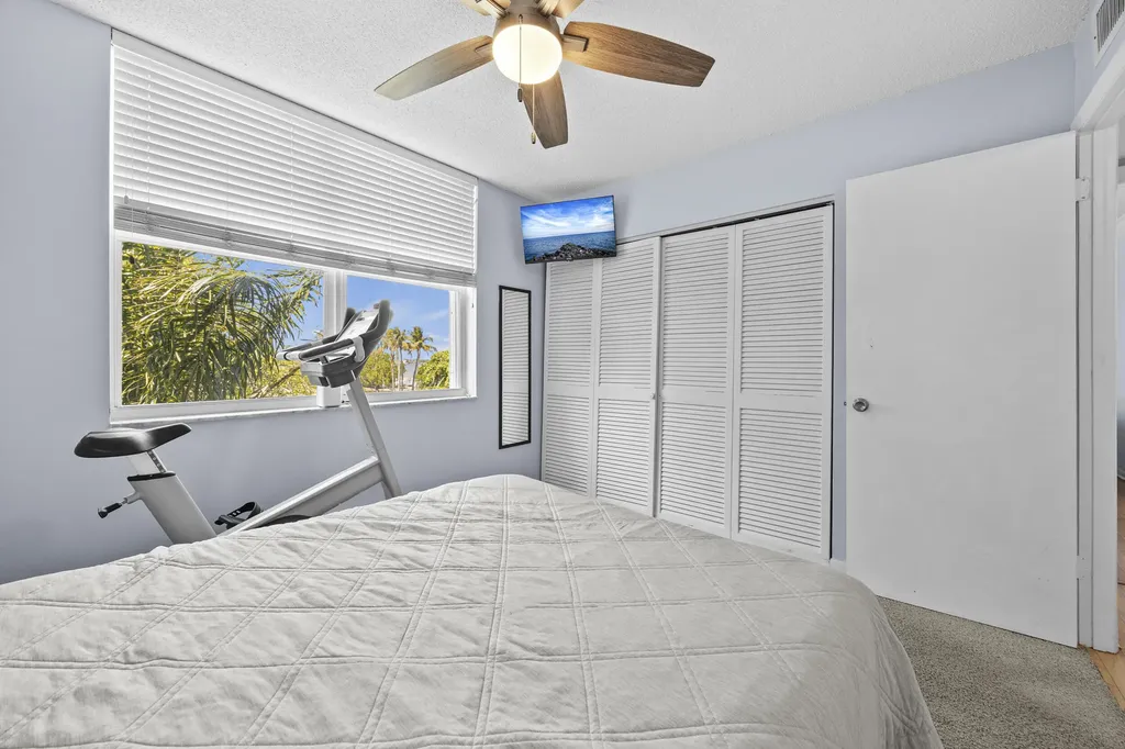 1820 New Palm Way Boynton Beach FL 33435
