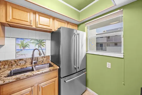 1820 New Palm Way Boynton Beach FL 33435