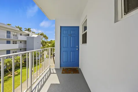 1820 New Palm Way Boynton Beach FL 33435