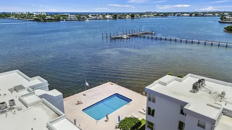 1820 New Palm Way Boynton Beach FL 33435