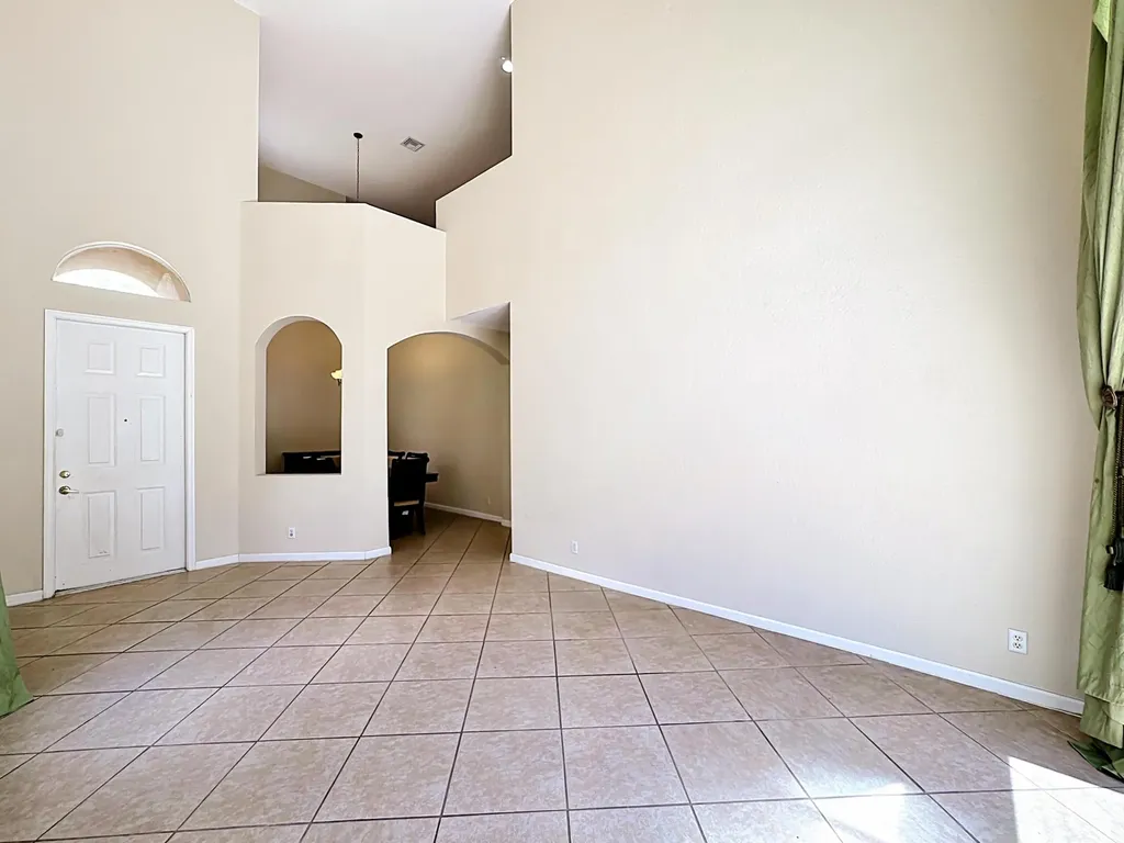 5747 Sunberry Circle Fort Pierce FL 34951
