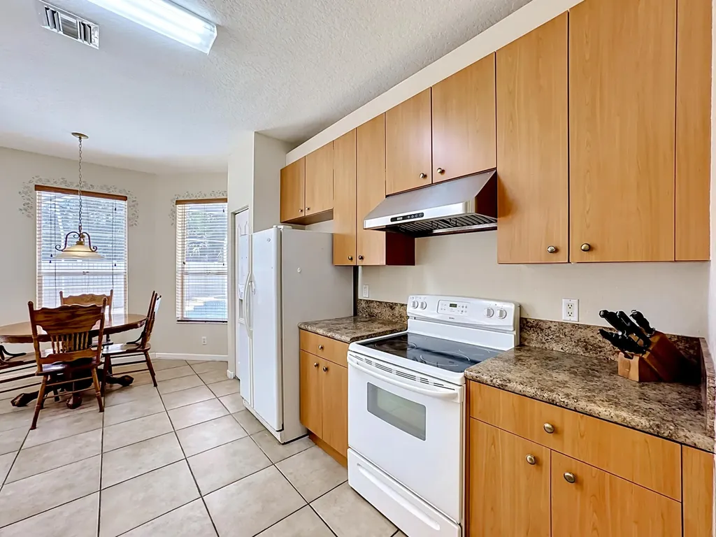 5747 Sunberry Circle Fort Pierce FL 34951