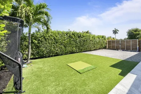 549 Fairwind Drive North Palm Beach FL 33408